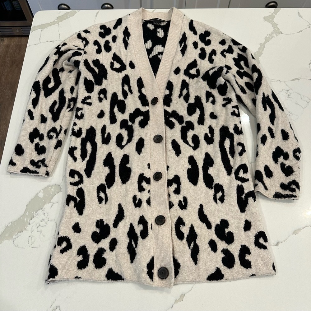Something Navy Nordstrom Leopard Print Long Line Cardigan Sweater Buttons Size M